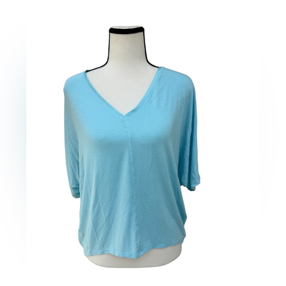 WHBM | Light turquoise green V-Neck top